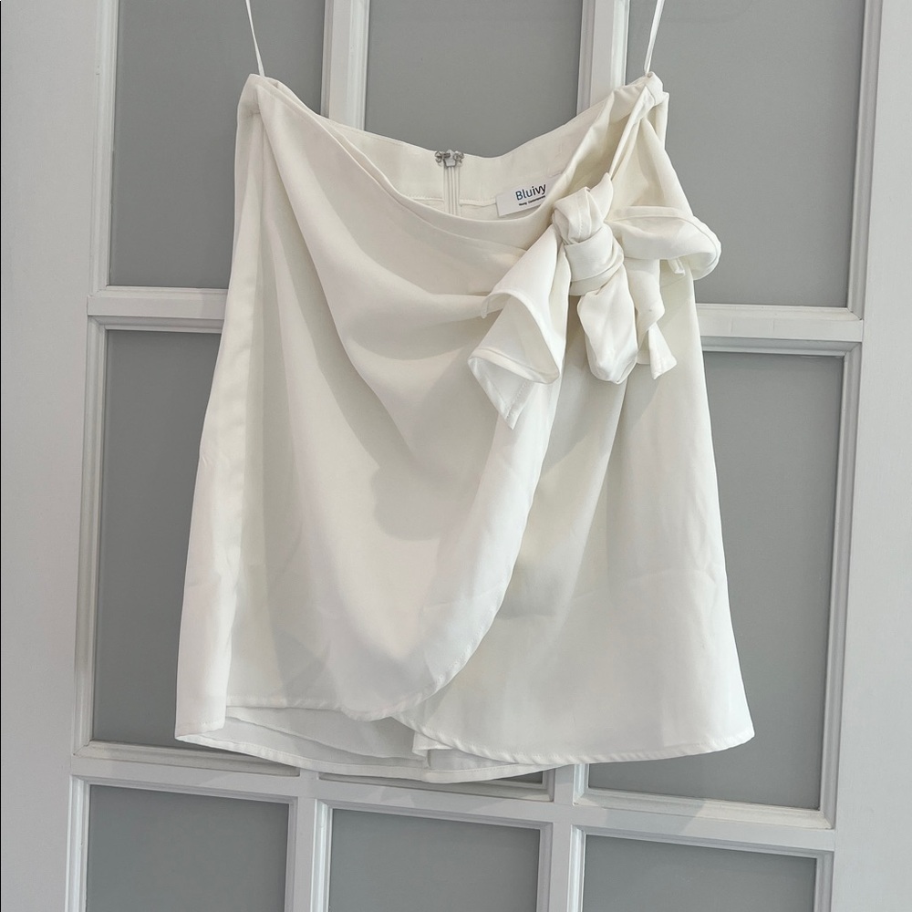 Bluivy Cream Mini Skirt